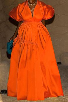 Modest Summer Fashion, Fancy Short Dresses, Modest Dresses Fashion, Chic Dress Classy, Bright Color Dresses, Style Upgrade, Fashion Dresses Casual, Curvy Outfits, African Fashion Dresses