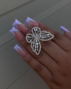 Coffin Purple Nail Bling Acrylic Nails Purple, Fairy Purple Nails, Nail Ideas Purple Short, Coffin Purple Nails, Purple Nails With Gems, Light Purple Nails Design, Tangled Nails, Quinceañera Nails, Purple Coffin Nails