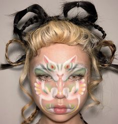 Artsy Makeup, Face Art Makeup, Painted Faces, Art Face, Creative Eye Makeup