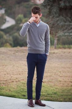 Herren Style, Brown Dress Shoes, Style Inspiration Casual, Outfit Chic, Hipster Mens Fashion, Mens Fashion Inspiration, Winter Outfits Men