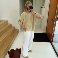 I've Got Rich-Girl Taste On A High-Street Budget—This Is Where I Shop For Affordable Luxury — Who What Wear UK Anouk Yve, Perfect White Tee, Pant Trends, Kaia Gerber, Statement Dress, Music Fashion, Rich Girl, Autumn Outfit, Affordable Luxury