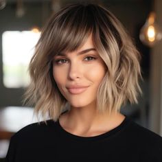 Shaggy Bob With Bangs, Bangs Haircut Ideas, Bobbed Hairstyles With Fringe, Bangs Haircut, Rocker Hair, Cute Bob Hairstyles, Shaggy Bob Haircut, Modern Shag Haircut, Cute Bob