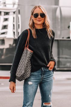 2023 Clothes, Coordinated Outfits, Goyard Tote, 40 Fashion Women, Mom Outfit, Fall Fashion Trends Women, Japan Outfit, Style Goals, Fashion Jackson