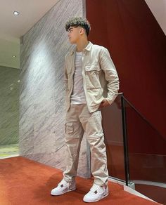 Cargo Aesthetic Outfit Men, Model Outfits Men, Mens Casual Outfits Summer, Black Men Street Fashion, Stylish Men Casual