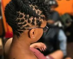 Am In Love With The Newest Dreadlock Trend, Are You? Dreadlocks Styles For Ladies, Short Hair Dreadlocks, Female Dreadlocks Styles, Dreadlocks Styles, Short Dreadlocks Styles, Dreads Styles For Women, Loc Updo, Hair Dreadlocks, Dreads Girl