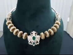 Silver Jewelry Accessories, Fancy Jewelry Necklace, Bridal Jewellery Design, Gold Jewelry Simple Necklace, Gold Necklace Indian Bridal Jewelry, Bride Jewelry, Gold Bride Jewelry, Gold Jewelry Simple