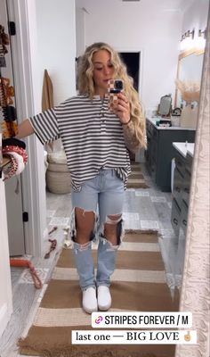 Holley Gabrielle, Cute Easy Outfits, Edgy Boho, Villain Era, Easy Outfits, Italy Outfits, Party Girl, Fashion Group, Gothic Outfits