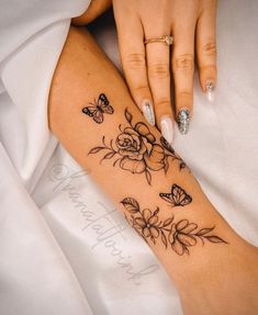 Girly Hand Tattoos, Simbols Tattoo, Magic Runes, Telling Your Story, Cool Wrist Tattoos, Hand Tattoos For Girls, Flower Wrist Tattoos, Mom Tattoo Designs, Tattoos For Women Flowers