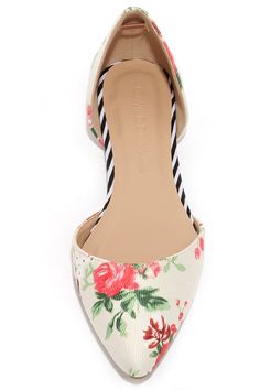 Clarabelle Beige Floral Print D'Orsay Flatsat Lulus.com! Floral Print Shoes, Striped Flats, Flat Pumps, Pointy Toe Shoes, Fashion Shoes Flats, Pointy Toe Flats, Bridesmaid Shoes, Shoes Flats Sandals, Print Shoes