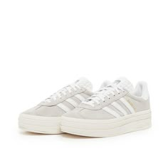 Women’s Addidas Sneakers, Trendy White Adidas Sneakers, Going Out Sneaker Outfit, Shoes Gazelle, Adidas Shoes Women Gazelle, Everyday Sneakers, Adidas Gazelle White, Adidas Shoes Gazelle, Back To School Shoes