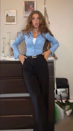 Outfits With Office Pants, Office Outfit Women Summer, Office Work Clothes Women, Woman's Business Casual, Office Dress Outfits Women, Corporate Summer Outfits Office Wear, Women’s Corporate Looks, Office Workwear Women, Summer Work Outfits Dress