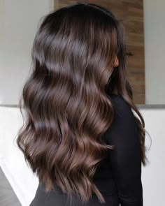 The Expensive Brunette, Gloss Hair Color Brunette, Expensive Brown Hair Color, Expensive Brunette Balayage, Brown Gloss Hair, Hair Glossing Before And After Brunettes, 2024 Brunette Hair Trends, Brunette Gloss, Expensive Brunette Hair Color