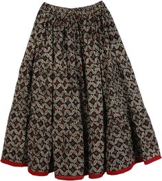 Dark Pattern Print Skirt For Summer - This contemporary brick red and white print on a black base is very doable, very practical.  Make a graphic statement this season in this short skirt, created from woven cotton. #tlb #Printed Quilt Skirts, Patterned Maxi Skirt Outfit, Bridesmaids Outfits, Maxi Skirt Outfit, Womens Skirt Outfits, Dark Pattern, Short Black Skirt, Quilted Skirt, Package Ideas