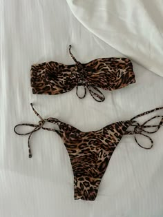 Aesthetic bikini picture Swimsuit Inspo, Leopard Print Swimsuit, Looks Country, Cute Bathing Suits, Summer Bikinis, Cute Swimsuits, Cute Bikinis, Vacation Outfits, Cute Fashion