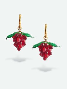 Get ready to add some serious zest to your look with our Glass Grape Drop Earrings! These earrings aren't just summer jewelry--they are a fruity blast from the past, inspired by carefree days in the Med! Handcrafted with love and featuring juicy grape charms, they area grape-tastic addition to any outfit. Whether you're hitting the beach or chilling with friends, these Grape Gold Hoop Earrings are the perfect pop of fun. Plus, they make an awesome gift for your BFF or anyone who loves a bit of n Grape Earrings, Glass Drop Earrings, Fruit Earrings, Summer Earring, Colorful Jewelry, Earrings Unique, Glass Earrings, Summer Jewelry, Gold Hoop