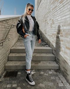 All Star Outfit, Fall Fashion Trends Casual, Pinterest Marketing Manager, Seattle Fashion, Marketing Manager