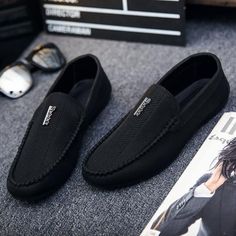 Italian Loafers, Shoes Low Top, Mens Summer Shoes, Buckle Loafers, Footwear For Men, Shoes Trendy, Men's Casual Shoes, Casual Leather Shoes, Men Loafers