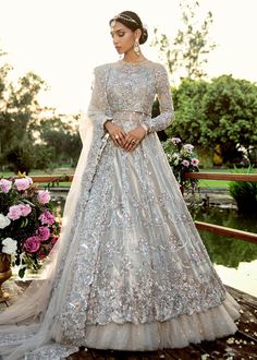 Beautiful Bridal Lehnga in Silver Color Walima Dress, Desi Wedding Dresses, Asian Bridal Dresses, Asian Wedding Dress, Latest Bridal Dresses, Bridal Dresses Pakistan, Pakistani Wedding Outfits, Indian Bridal Dress, Ghagra Choli