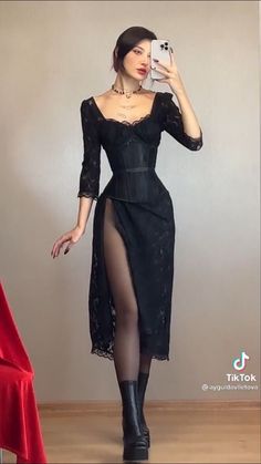 Elegante Casual, Goth Outfits, Edgy Outfits, Looks Vintage, Fancy Dresses, Girls Fashion, Classy Outfits, Pretty Dresses, Aesthetic Clothes