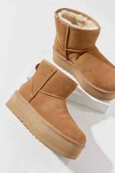 UGG Classic Mini Platform Boot | Urban Outfitters Ugg Mini Platform, Ugg Classic Mini Platform, Uggs Mini, Ugg Shoes Women, Cute Uggs, Cozy Boots, Ugg Mini, Ugg Classic Mini, Men's Shoes Accessories