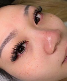 Super Cat Eye Lash Extensions, Volume Doll Eyelash Extensions, Kylie Jenner Lashes, Glamour Makeup Looks, Short Lashes, Cat Eye Lash