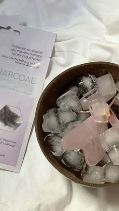 Ice Facial Aesthetic, Ice Face Aesthetic, Ice Face Skin Care, Ice Mask, Ice Face, Simple Workout, Face Mask Aesthetic, Sunday Reset, Face Routine