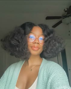 Short Fro Styles Black Women, Natural Curly Fro, Afro Shapes, Curly Hair Glasses, Afro Bob, Natural Hair Bob, Curly Fro, Pelo Afro, Natural Hair Inspiration