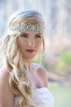 Long Hair With Headband, Gatsby Hairstyles For Long Hair, Gatsby Hairstyles, Hair With Headband, Great Gatsby Hairstyles, Gatsby Hair, 1920s Hair, Prom Hair Accessories, Stretch Headband