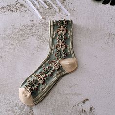 Material: Cotton Blends Estilo Harajuku, Vintage Socks, Floral Socks, Style Socks, Japanese Harajuku, Harajuku Style, Mini Dress Formal, Green Bottom, Floral Retro