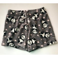 Women Youth Girls Soft Plush Loungewear Pajama Shorts Pattern : Panda Color : Gray Size : Small Length : 12" 100% Polyester Elastic Waistband Cute Design With A Decorative Ribbon Soft Comfortable Great For Sleepwear Brand New With Tag Welcome Bundle Gray Pajama Shorts For Loungewear, Pajama Shorts Pattern, Plush Loungewear, Pajamas Shorts Pattern, Nordstrom Pajamas, Onesie Unicorn, Velour Shorts, Shorts Pattern, Striped Two Piece