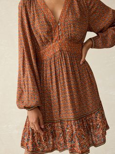 Fall Bohemian Vacation Dresses, Casual Boho Dress With Boho Print, Knee-length, Casual Boho Dress With Knee-length Boho Print, Fall Vacation Bohemian Dresses, Bohemian Fall Vacation Dresses, Casual Knee-length Boho Dress With Boho Print, Casual Knee-length Boho Print Dress, Casual Flowy Viscose Dress, Bohemian Smocked Midi Dress With Ruffle Hem