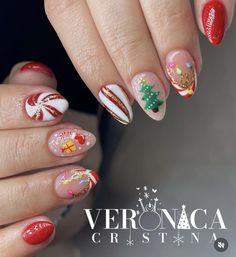 Funky Christmas Nails Acrylic, Nutcracker Nails, Chrismas Nail Art, Christmas Candy Nails, Nails Navidad, Easy Christmas Nail Art, Christmas Acrylic Nails, New Year Nails, Nail Art Noel