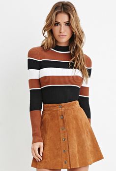 Tricô e sai de camurça com botões Fashion 70s, Mode Hippie, Look Retro, Inspiration Mode, Mode Inspiration, Striped Sweater, 70s Fashion, Fall Winter Outfits