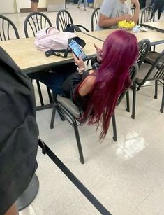 Purple Burgundy Hair, Raspberry Hair Color, Raspberry Hair, Magenta Hair Colors, Berry Hair, Dark Pink Hair, Magenta Hair, Plum Hair, Red Hair Inspo