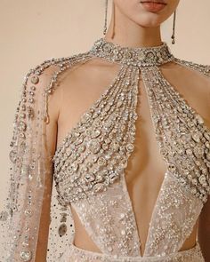 Fashion Reels, Fairytale Fashion, Womens Wedding Dresses, Glamour Dress, Fantasy Dress, Fashion Hacks Clothes, Indian Fashion Dresses, Glam Dresses, Fantasy Fashion