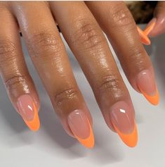 Orange Acrylic Nails, Almond Nails French, Summery Nails, Simple Acrylic Nails, Almond Acrylic Nails, Round Nails