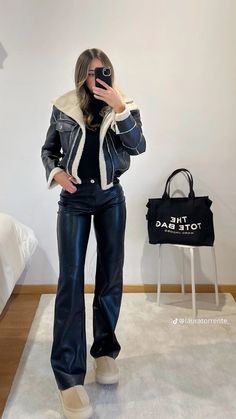 Leather Jacket Leather Pants, Trendy Styles 2024, 16 Degree Weather Outfit, Fall Outing Outfits, Leather Jacket With Fur Outfit, Leather Fur Jacket Outfit, Aviator Jacket Outfit Winter Style, Cold Gameday Outfit, London Outfit Ideas Winter