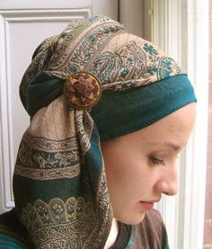 Ahh… the illustrious pashmina.  So soft, warm, and elegant.  Most ladies who live in climates that dip below 10 degrees Celsius own at least a few of these to keep cozy in the winter months. … Pashmina Tutorial, Jewish Aesthetic, Hair Covers