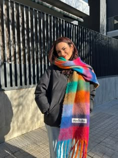 Colourful Scarf Outfit Winter, Coloured Scarf Outfit, Bold Accessories Outfit, Bright Scarf Outfit Winter, Color Scarf Outfit, Pastel Scarf Outfit, Big Colorful Scarf, Big Colorful Scarf Outfit