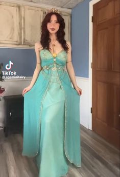 Ocean Goddess Dress, Greek God Inspired Outfits, Greek God Outfit, Siren Core Outfits, Renfaire Outfits, Natalie Aesthetic, Greek Inspired Dress, Greek Goddess Outfit, Greek Outfit