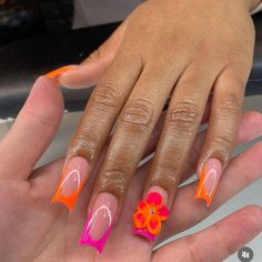 Vacation Nails Simple, Stilleto Nails Designs, Tropical Nails, Girly Acrylic Nails, Glow Nails, Lash Tech