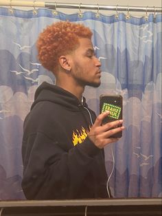 Ginger Afro Men, Copper Hair Men, Black Men Dyed Hair Ideas, Black Men Hair Dye Ideas, Ginger Afro