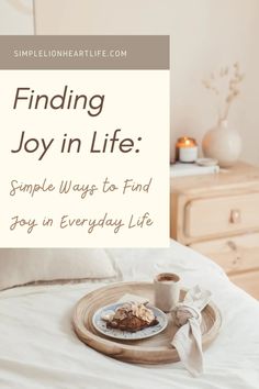 Finding Joy in Life: Simple Ways to Find Joy in Everyday Life. Finding ways to feel good and find joy in the midst of ordinary, everyday life. Including how you can find more joy in your days, as well as how you can actively add joy to your days too. And be sure to sign up at the bottom of the post to get a FREE printable to help you add more joy and tiny delights to your days too! #findingjoy #tinydelights #gratitudepractice #intentionalliving #findingjoyinlife Self Confident Woman Quotes, Self Care Sunday Routine, Slow Motherhood, Sunday Ideas, Spiritual Counseling, Minimalist Organization, Minimalist Mom, Live With Less