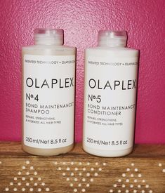 📣OLAPLEX FOR EVERYONE!⠀⠀⠀⠀⠀⠀⠀⠀⠀ ⠀⠀⠀⠀⠀⠀⠀⠀⠀ For real, tho.⠀⠀⠀⠀⠀⠀⠀⠀⠀ ⠀⠀⠀⠀⠀⠀⠀⠀⠀ If you're dreaming of going lighter or feeling like your strands could use a boost of strength (okay, this is everyone)... Olaplex is our #1 recommendation for weakened, damaged, color-treated hair. ⠀⠀⠀⠀⠀⠀⠀⠀⠀ ⠀⠀⠀⠀⠀⠀⠀⠀⠀ There are SO many products on the market that promise the goodness that Olaplex ACTUALLY delivers by fortifying the bonds of your hair. It's science! 👩‍🔬 Color Treated Hair, Hair Studio, Treated Hair, Women Helping Women, Love My Job