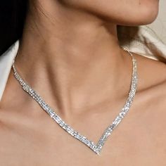 V Necklace, Crystal Wedding Jewelry, Wedding Dress Jewelry, Friends Style, Rhinestone Choker Necklace, Rhinestone Choker, Classy Jewelry, Geometric Necklace, Geometric Pendant