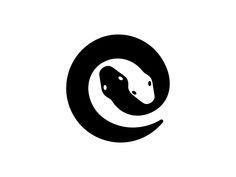 a snake in a circle with the letter g on it's back end,