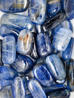 Kyanite Aesthetic, Jane Morris, Best Healing Crystals, Crystal Background, Golden Quartz, Crystals Store, Best Crystals, Color Aesthetic