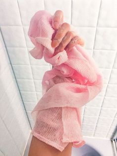 Leave Your Loofa For This Japanese Salux Towel | Into The Gloss Best Japanese Skincare, Korean Face, Japanese Skincare, Korean Skincare Routine, Exfoliating Scrub, Skin Care Steps, Moisturizing Body Wash, Youthful Skin, Simple Skincare