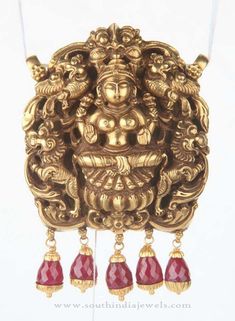 Antique Pendent, Lakshmi Temple, South Temple, Pendent Gold, Silver Statue, Gold Dollar, Traditional Necklace, Gold Temple Jewellery, Antique Necklaces Design