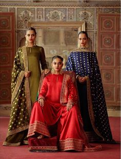 Sabyasachi kurta sets in Red, Blue and Olive green Sabyasachi Suits, Orang India, Sabyasachi Lehenga, Velvet Dress Designs, Bridal Lehenga Collection, Desi Wear, Gaun Fashion, Salwar Kamiz, Lehenga Collection